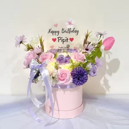 Bloom Box Akrilik Ucapan Ulang Tahun Luwu